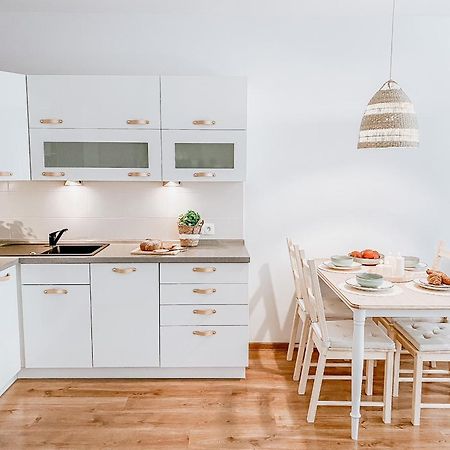 Apartamenty Flat White Ruczajowa Ζιελόνα Γκόρα Εξωτερικό φωτογραφία